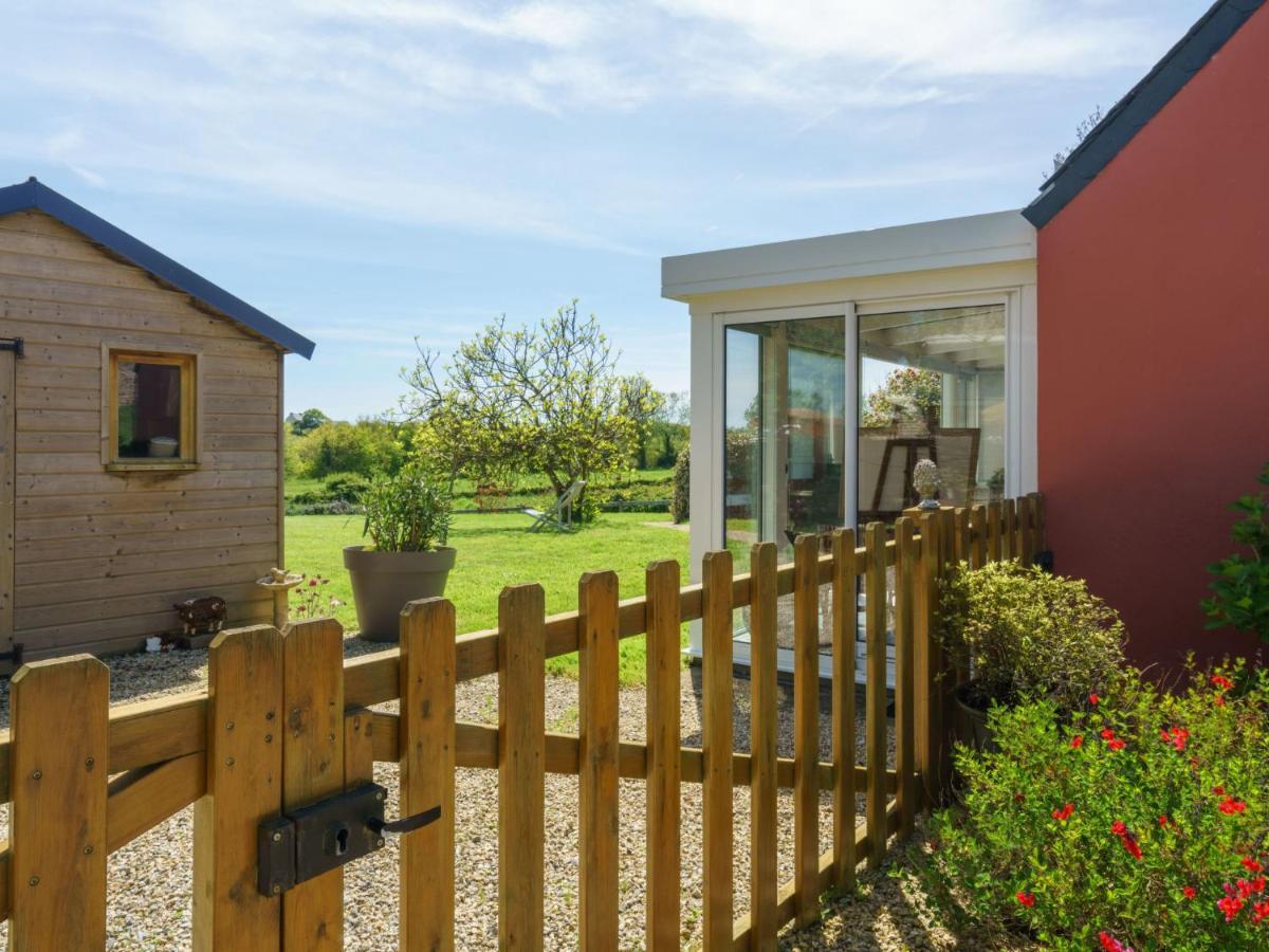 Holiday Home Entre Terre Et Mer By Interhome Pouldreuzic Buitenkant foto